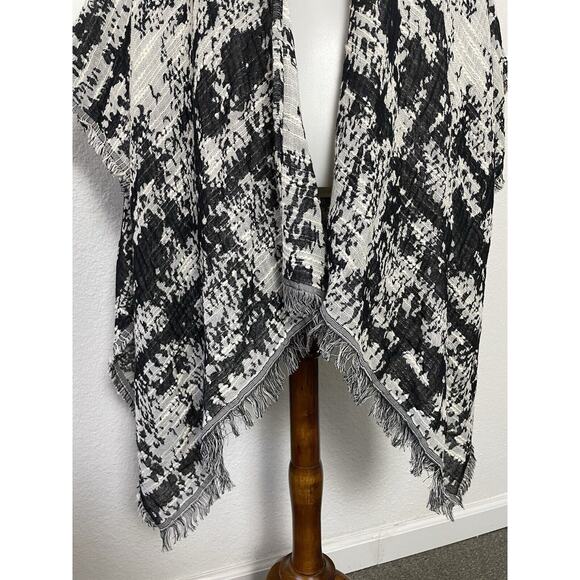 Lane Bryant Sweater Open Textured Fringe Trim Overpiece - Picture 3 of 12
